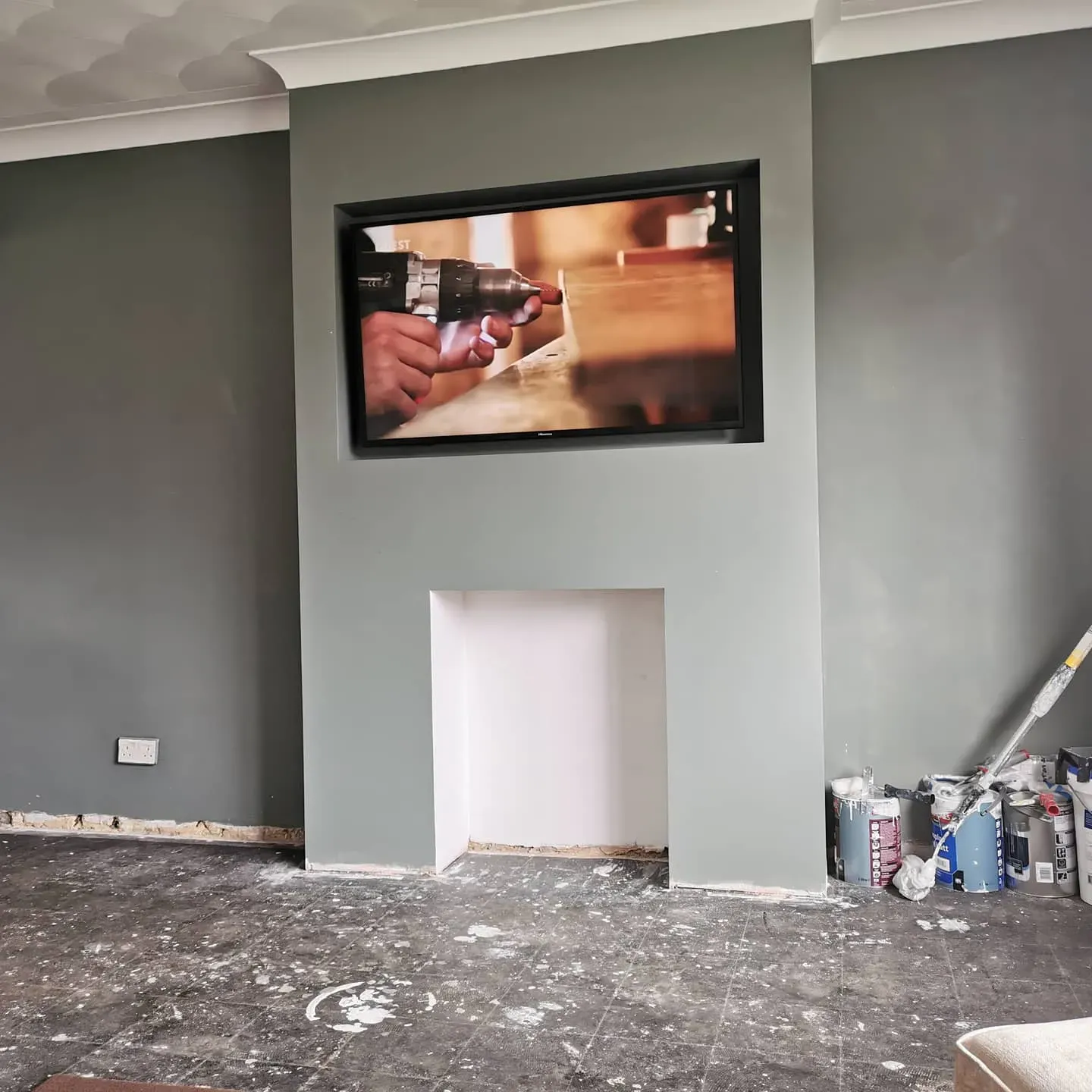 Dulux Mouse Tail living room makeover