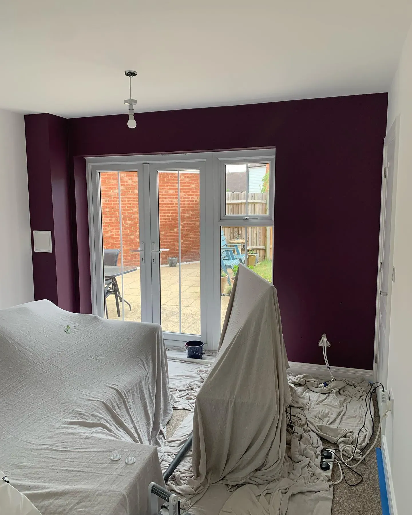 Dulux 10RR 09/150 living room accent wall