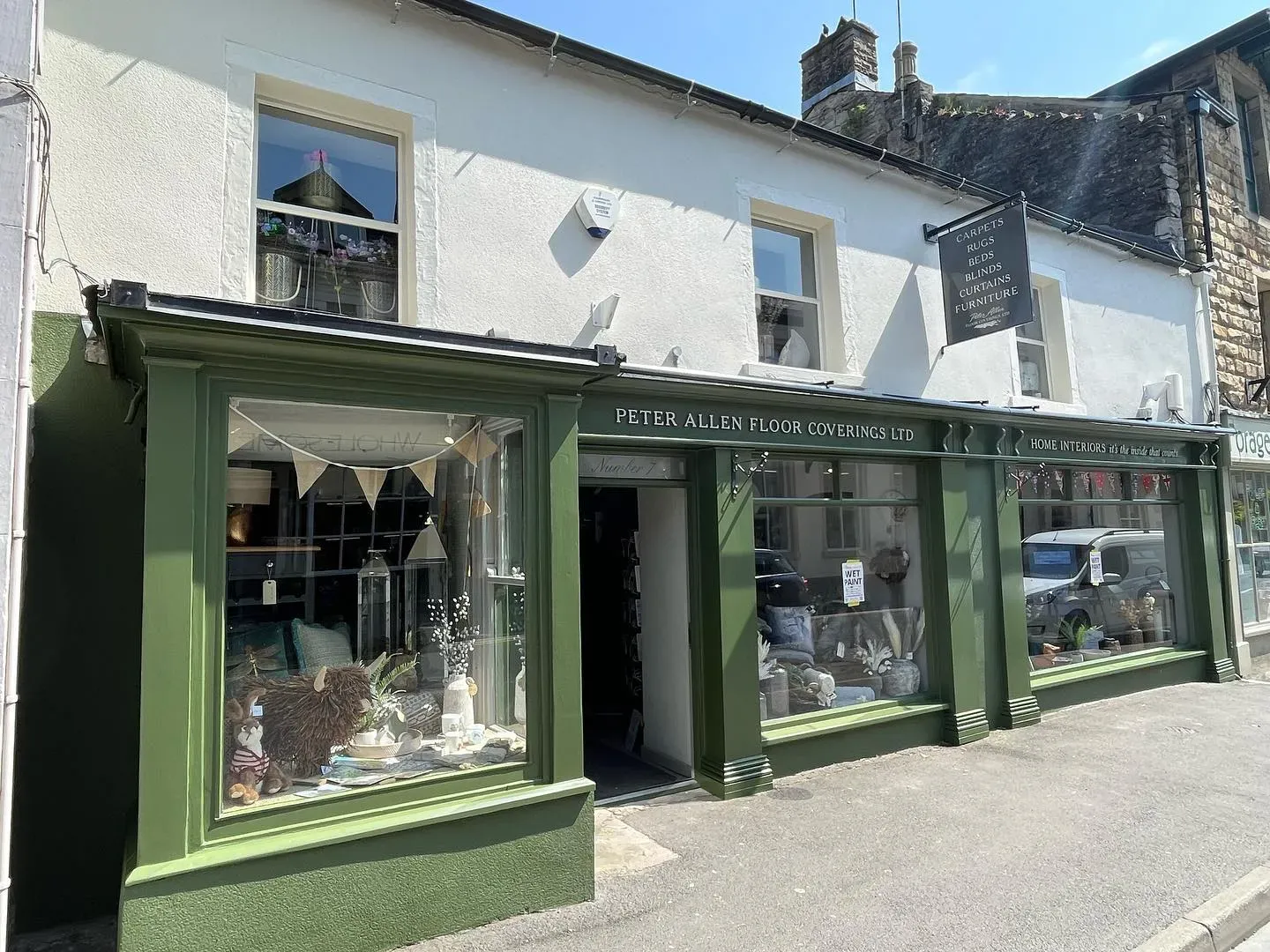 RAL Classic  Olive green exterior paint