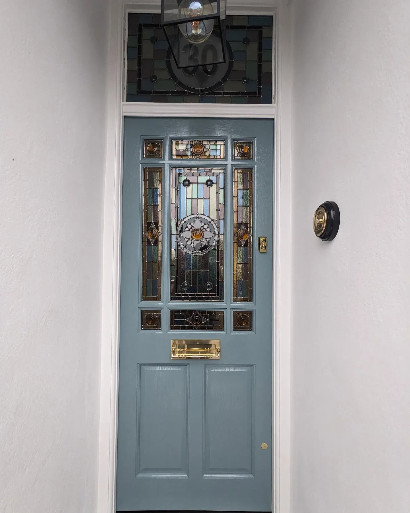 Oval Room Blue front door paint review