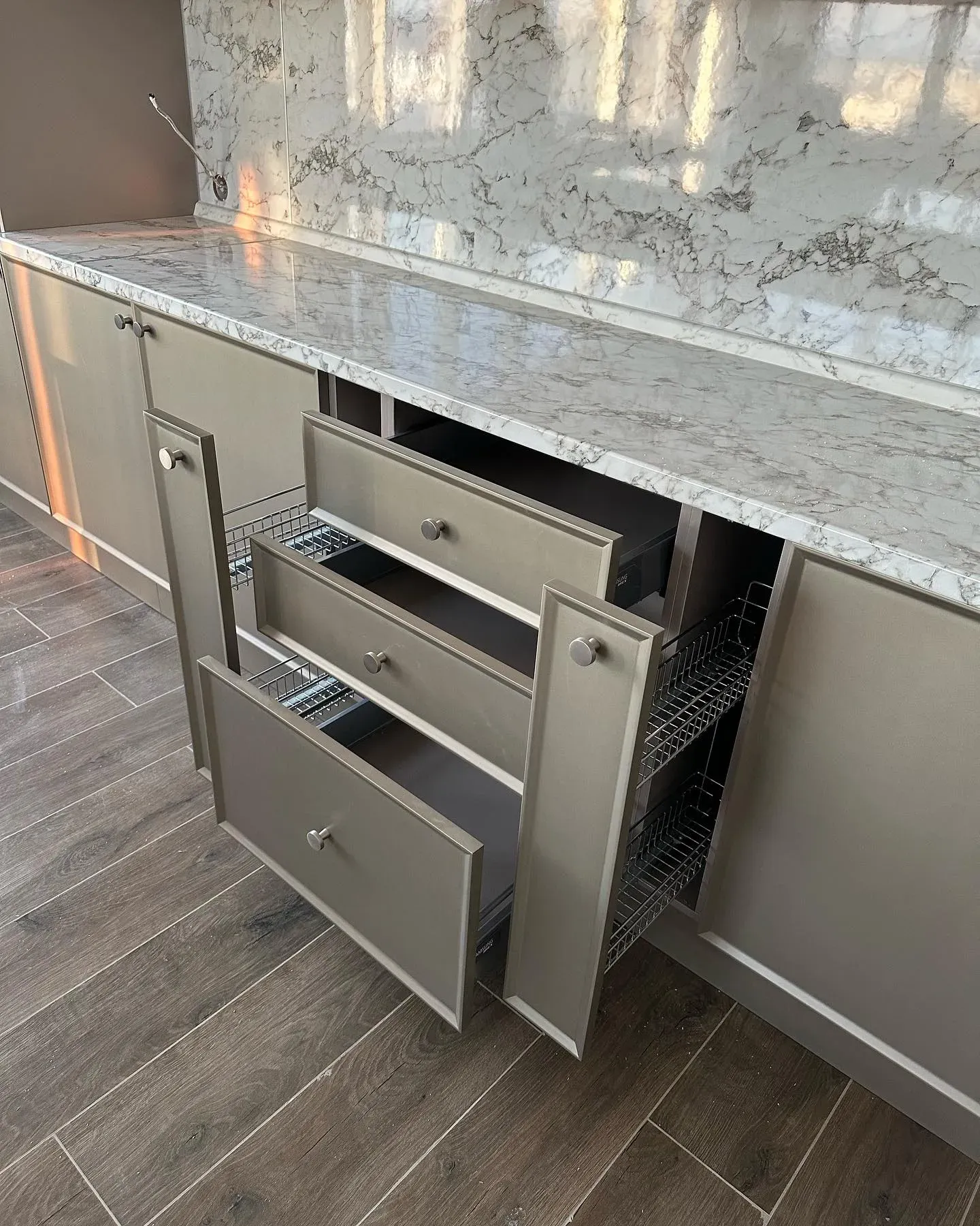 RAL Classic  Pearl beige kitchen cabinets paint review