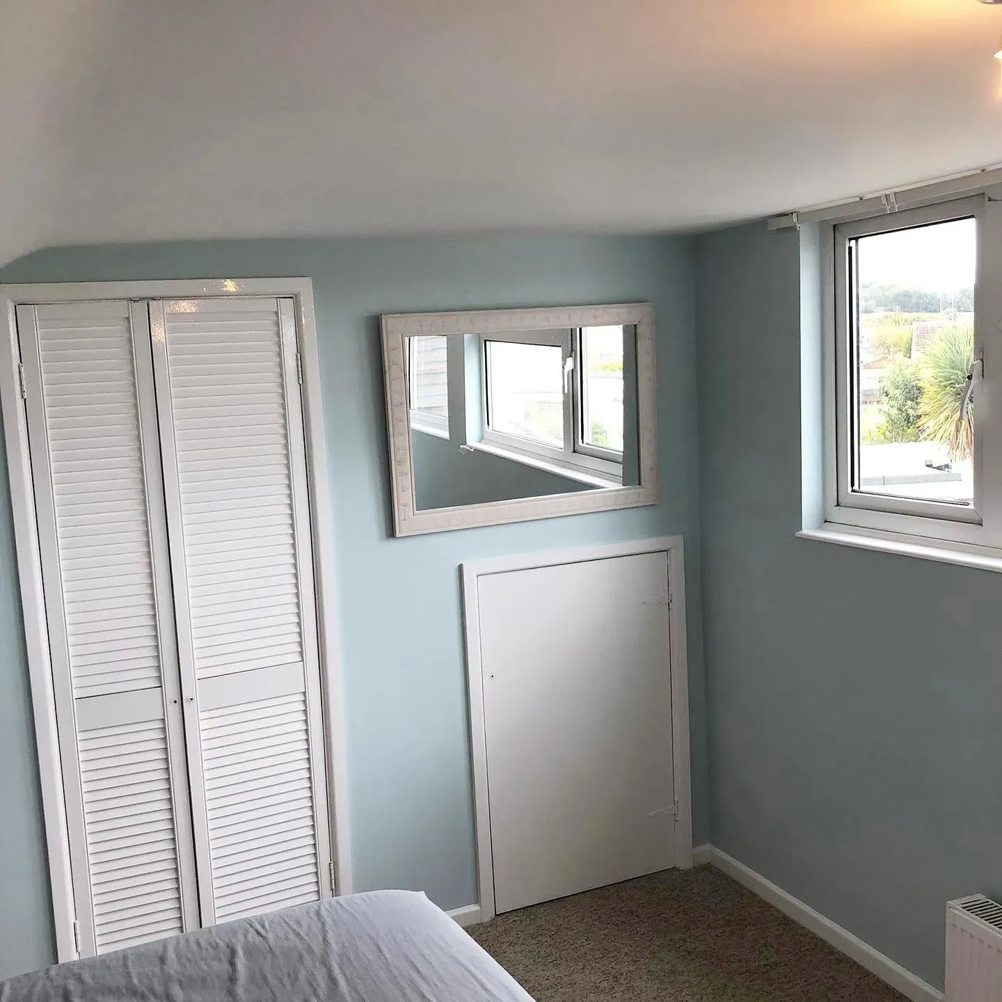 Dulux Peppermint Candy bedroom 