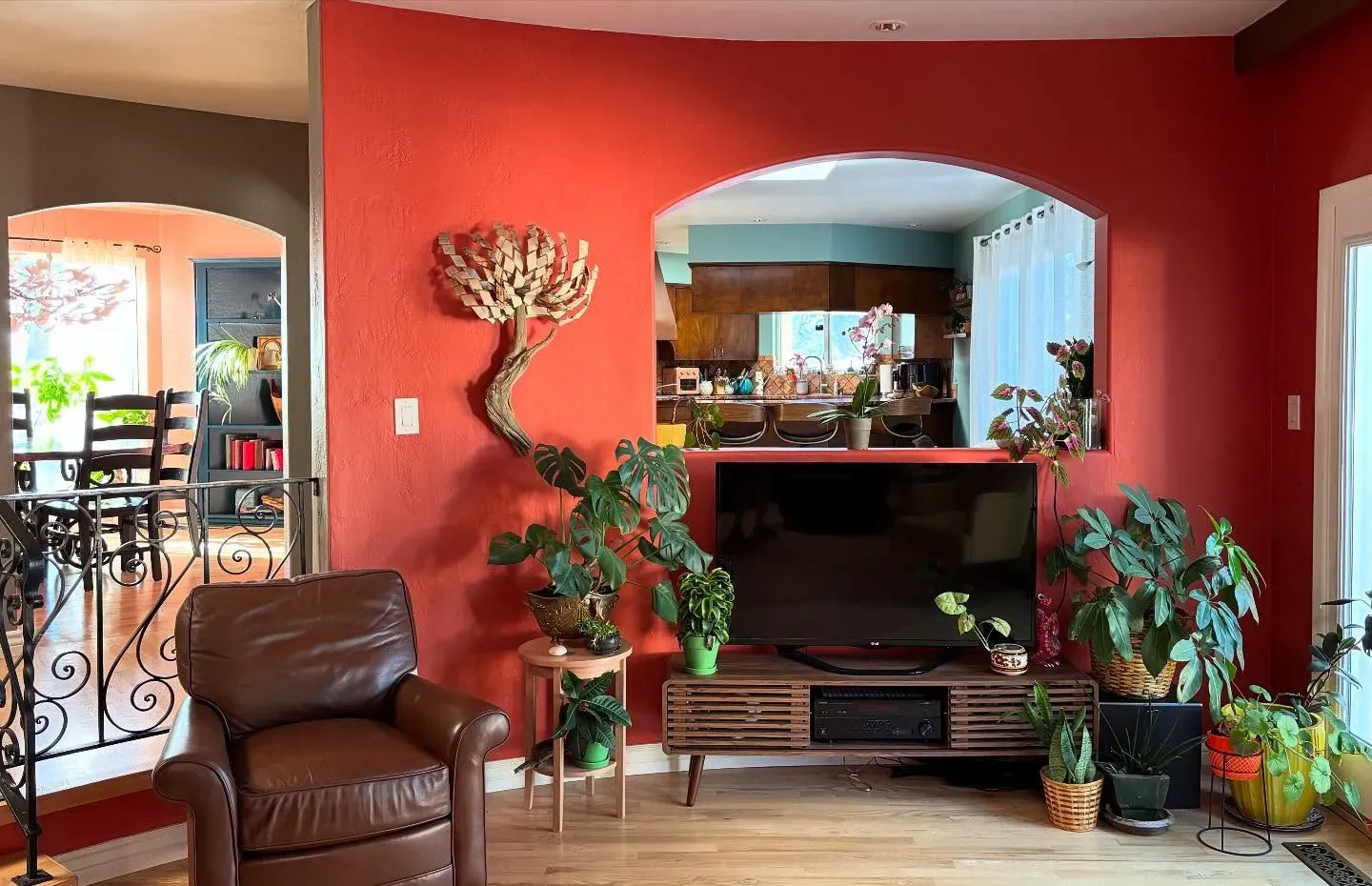 Sherwin Williams Peppery living room interior