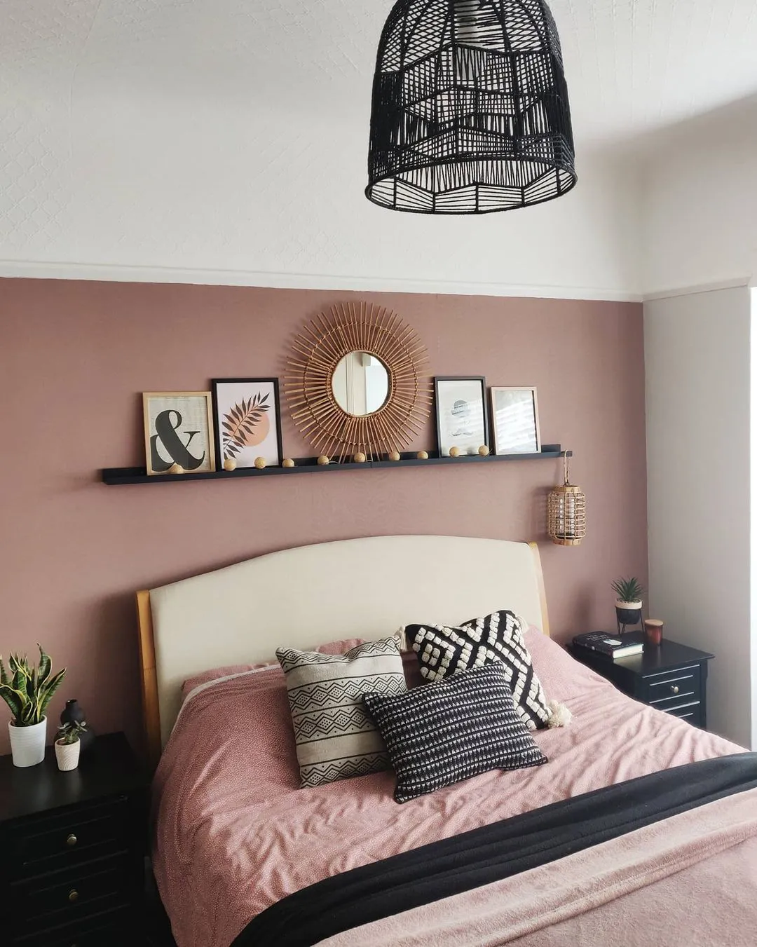Pink scandinavian bedroom interior