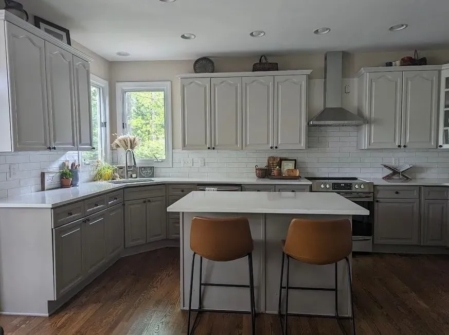 SW 6071 kitchen cabinets color