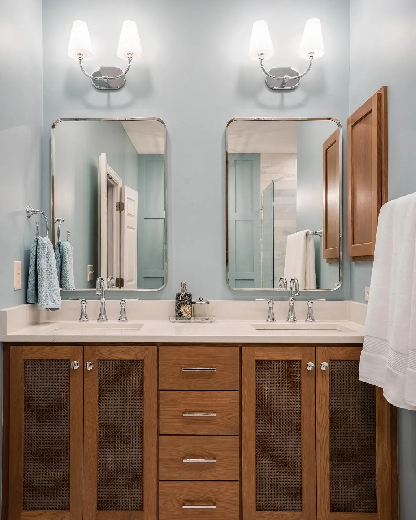 Sherwin Williams Rain bathroom interior idea