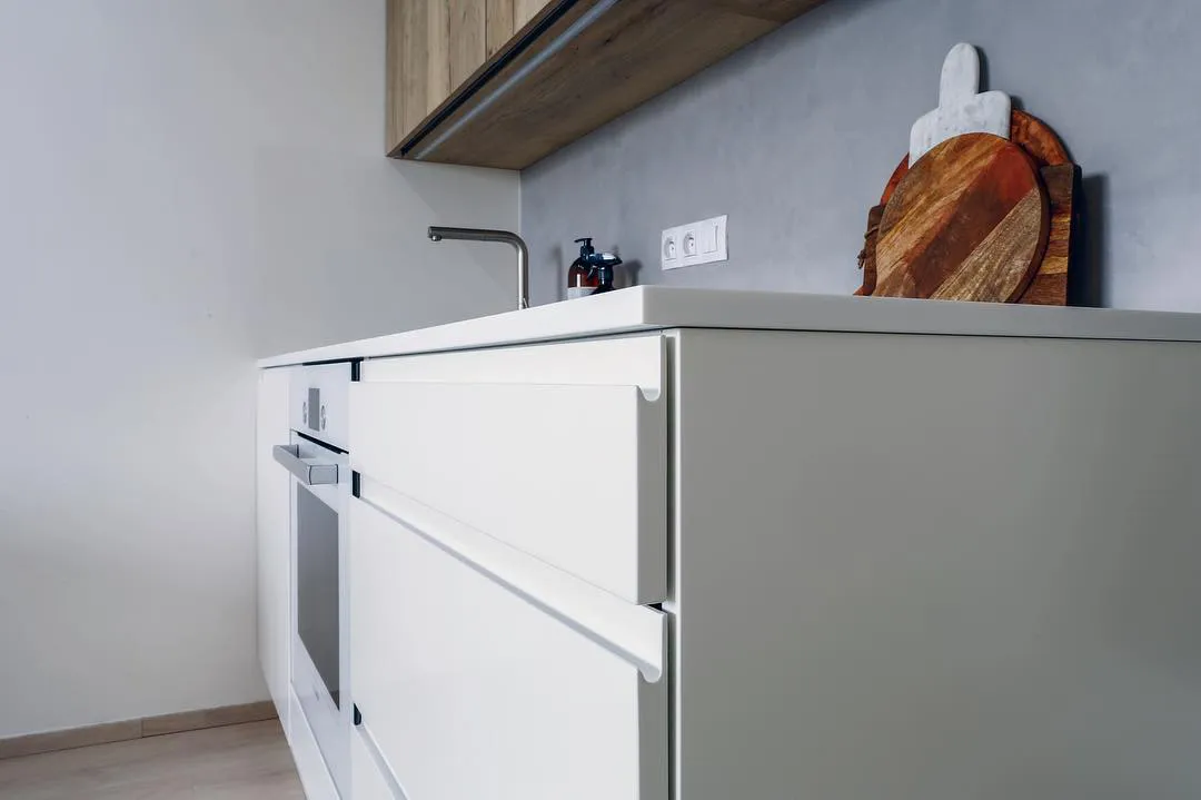 Minimal modern kitchen cabinet RAL 9003