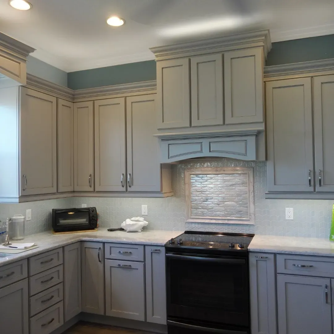 SW 7015 kitchen cabinets paint review