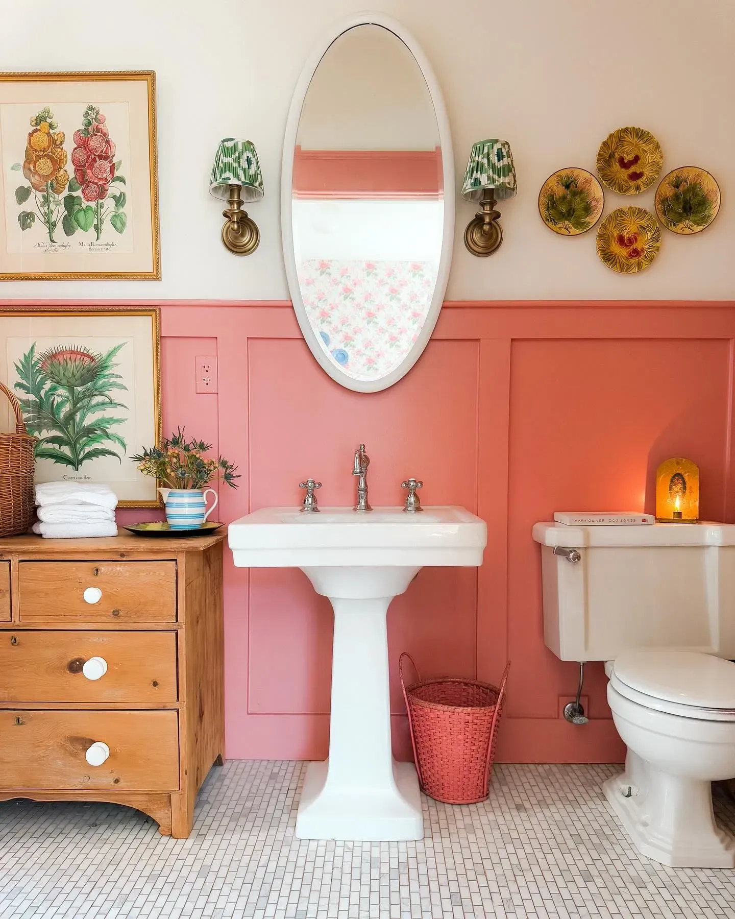 SW Resounding Rose bathroom photo