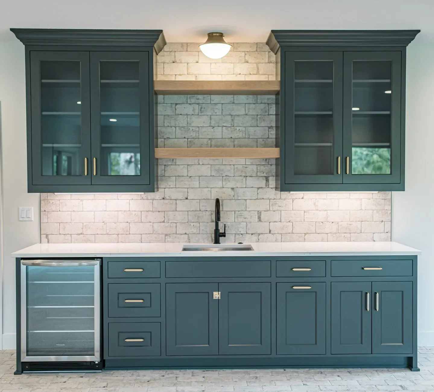 Rock Bottom kitchen cabinets color review