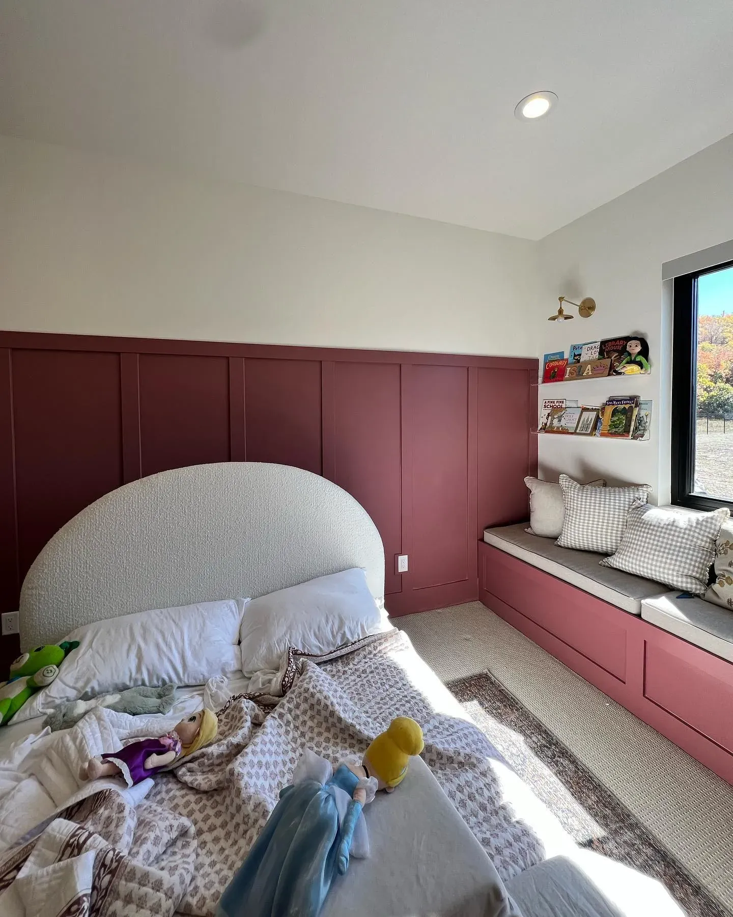 Sherwin Williams Rose Brocade bedroom color