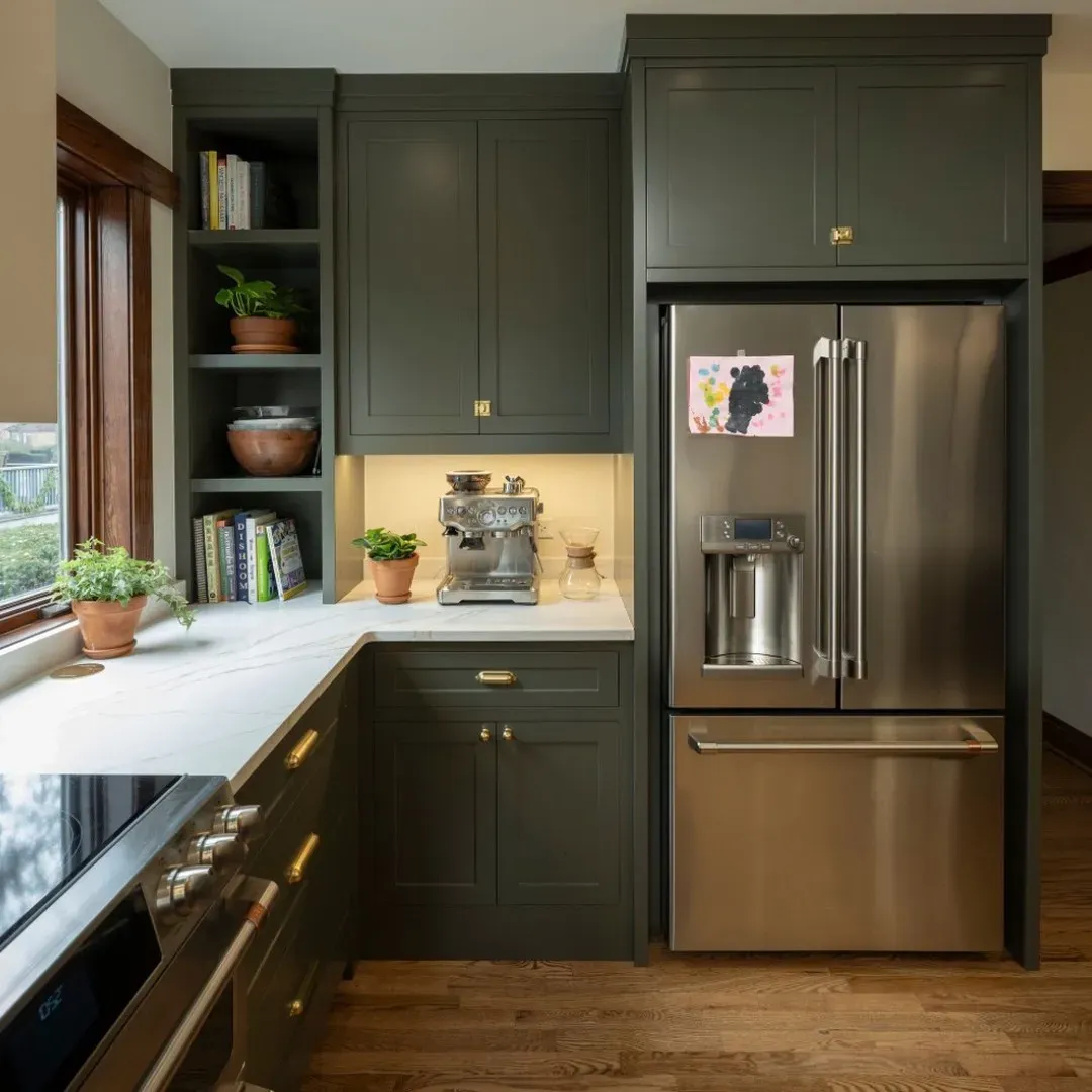SW 2846 kitchen cabinets 