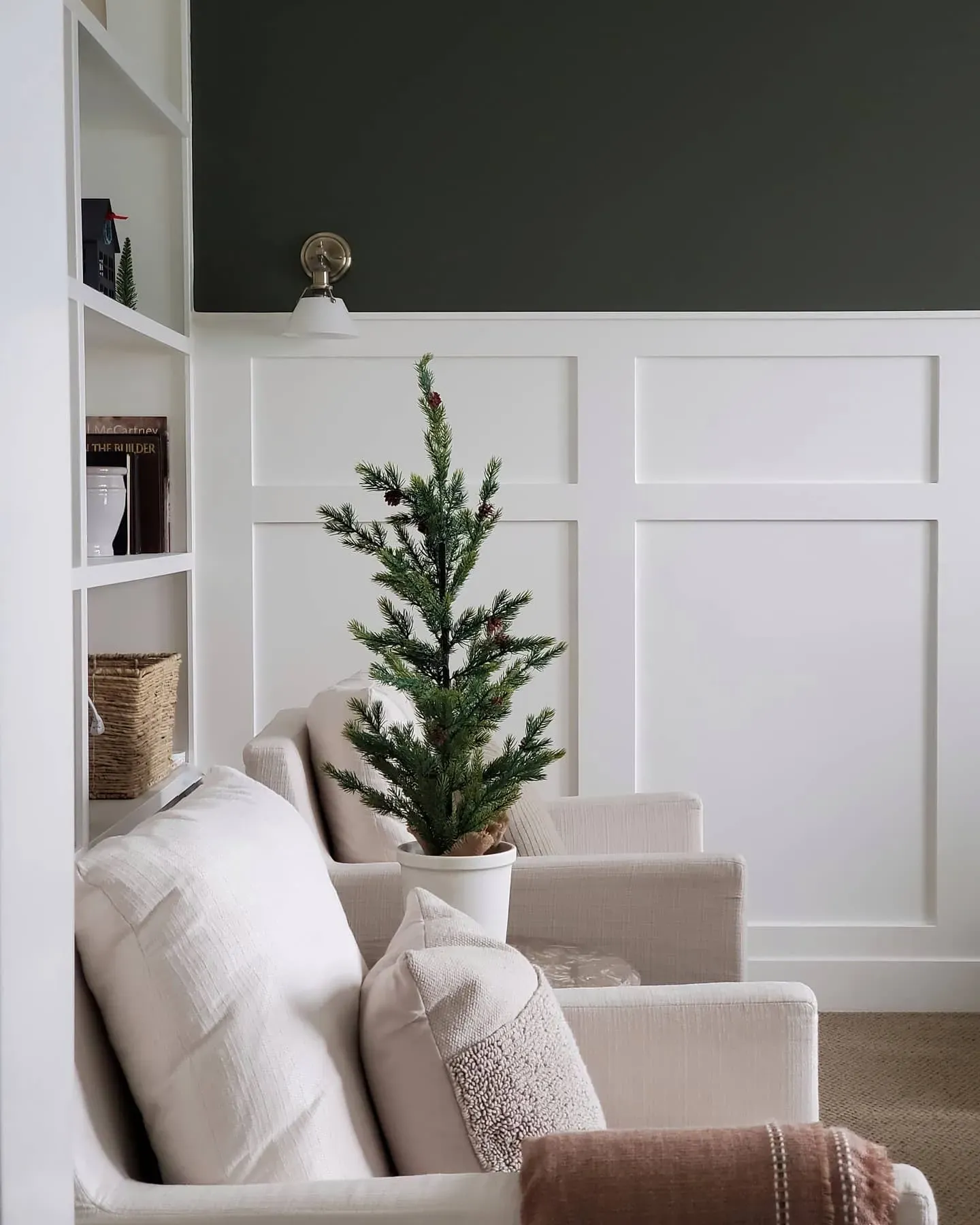 SW Roycroft Bronze Green living room color review
