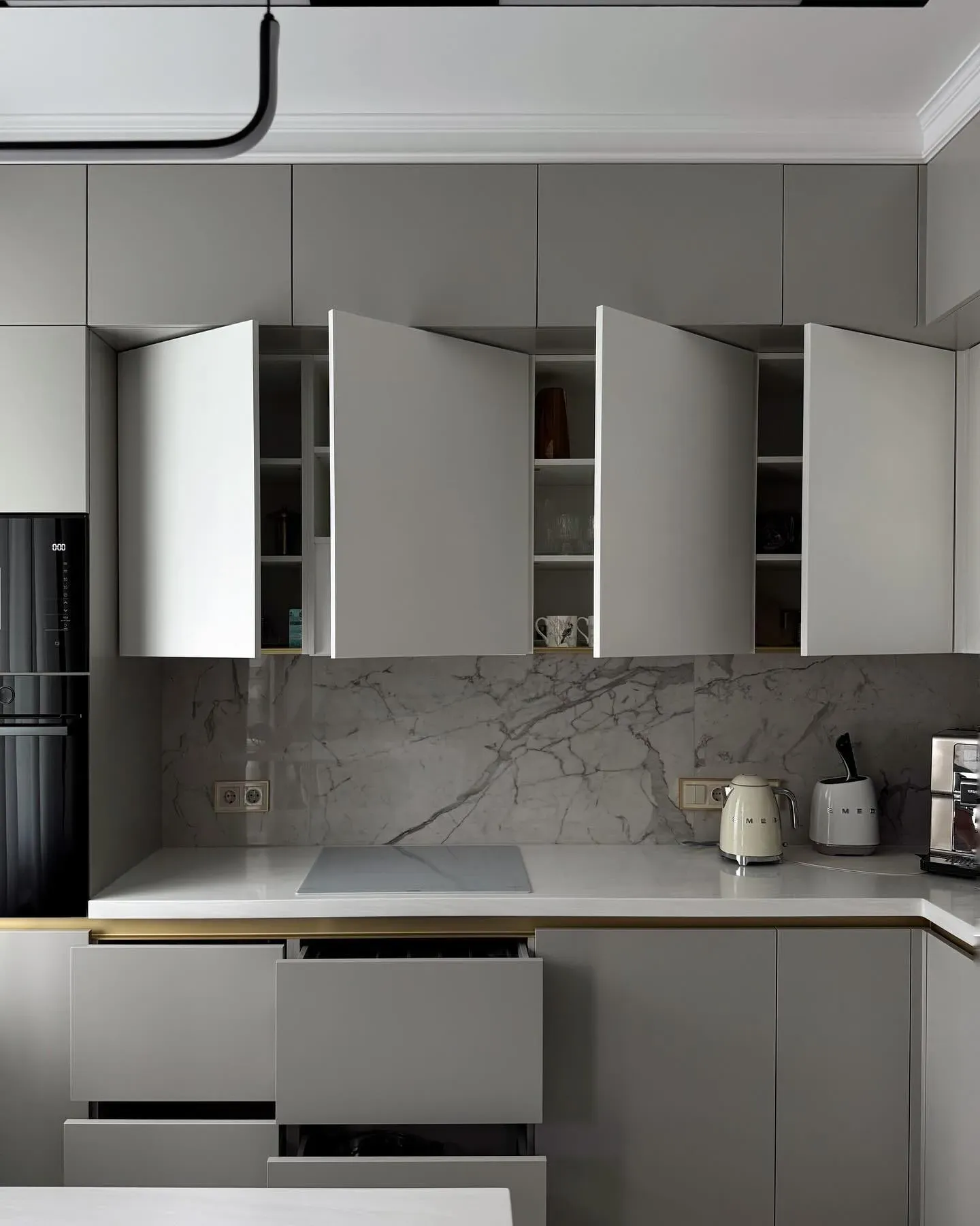 S 2502-Y50R kitchen cabinets paint review