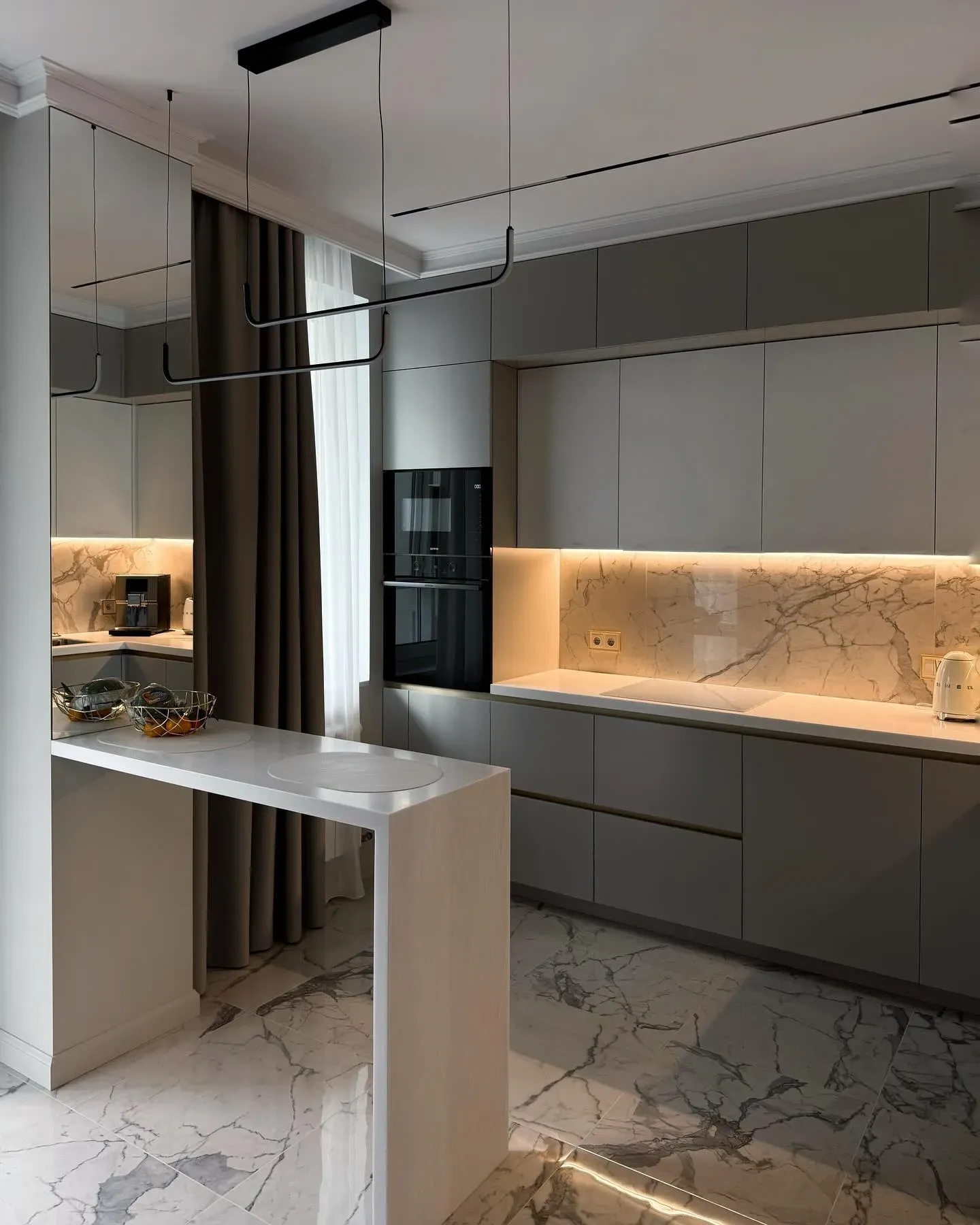 S 2502-Y50R kitchen cabinets picture