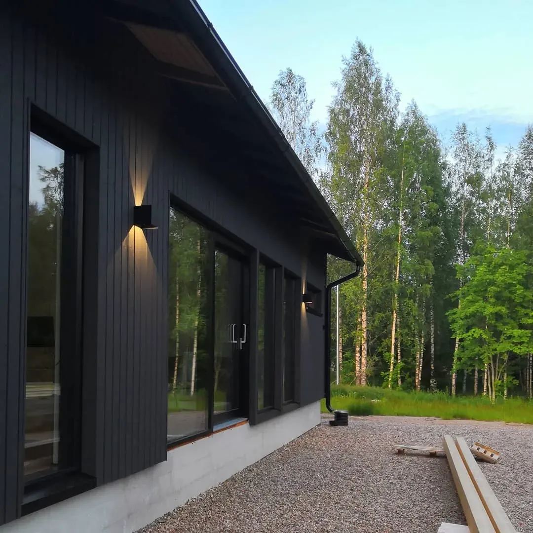 S 8000-N exterior paint