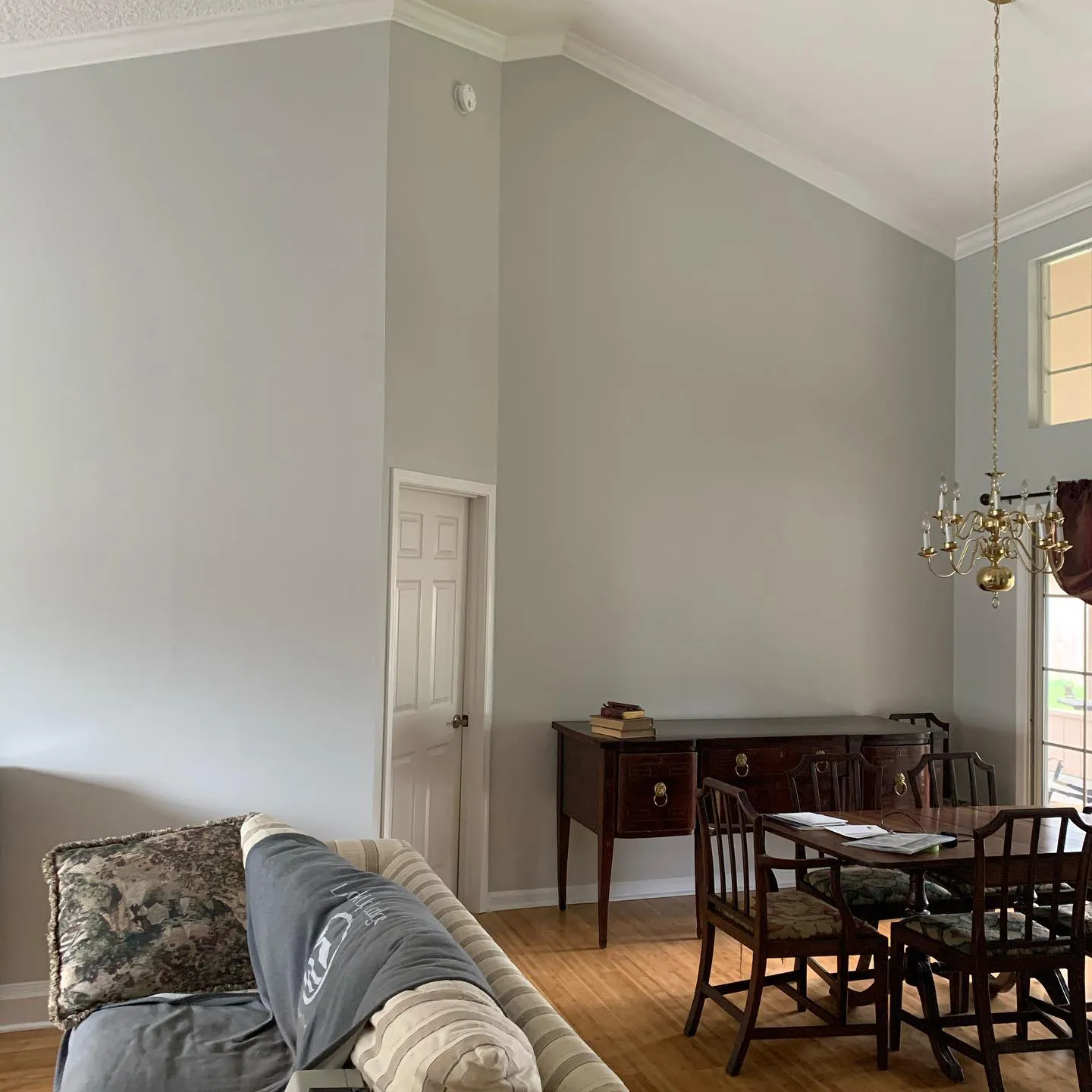 Traditional interior Silverpointe Sherwin Williams review