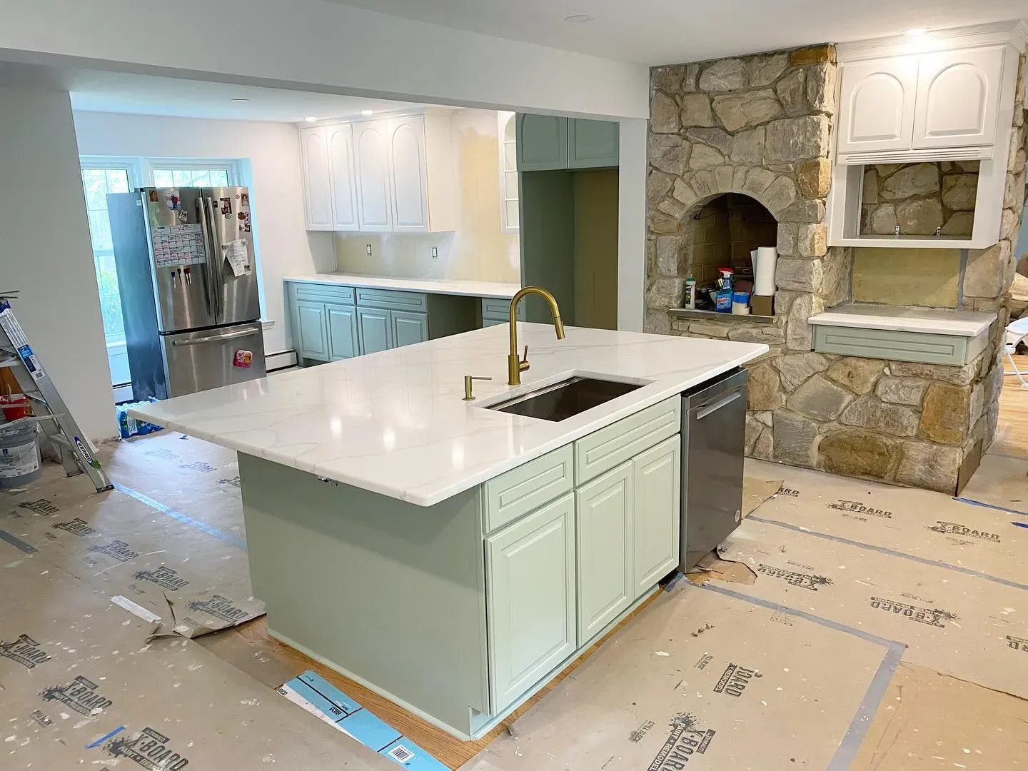 SW 6177 kitchen cabinets 