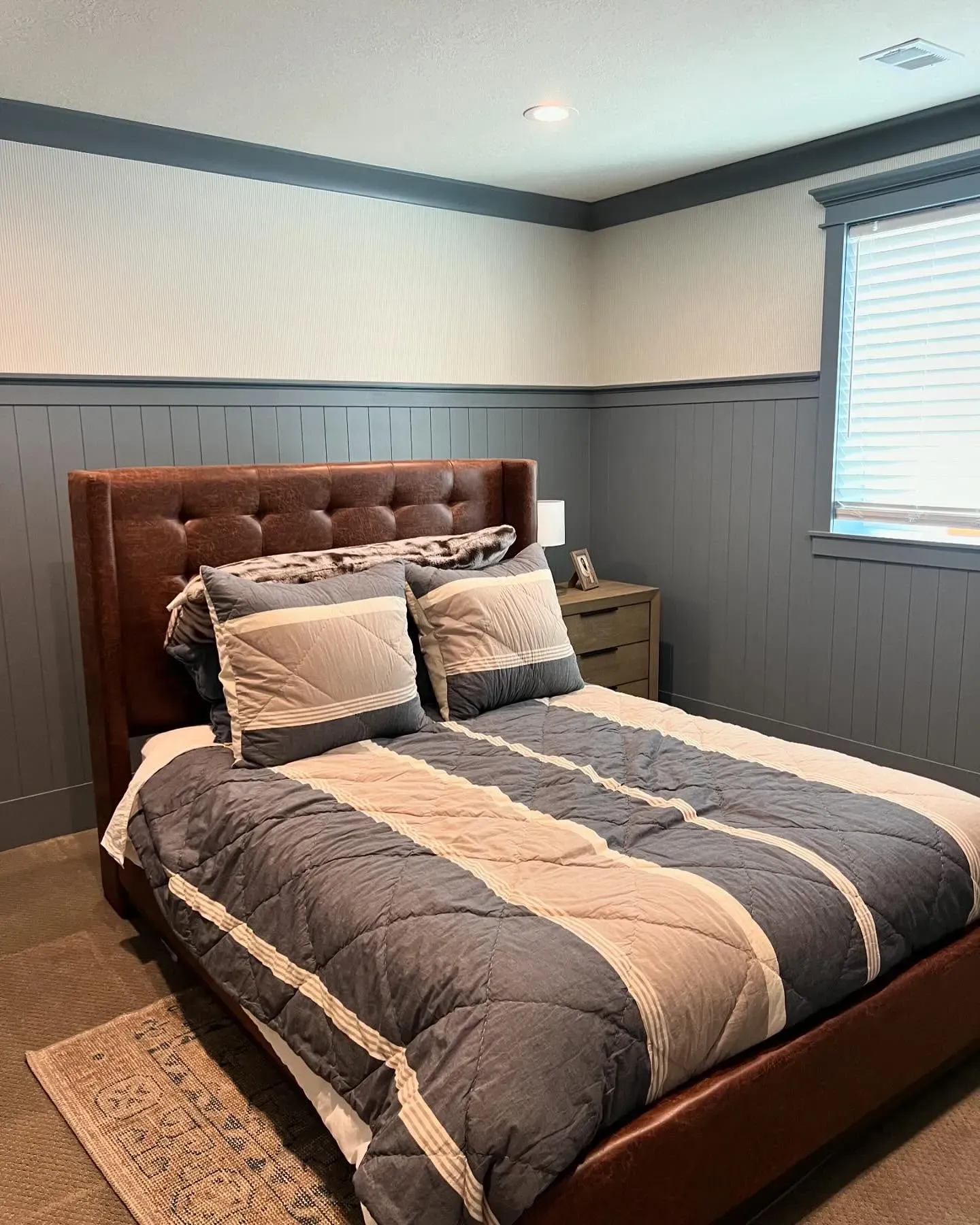 SW Storm Cloud bedroom panelling 