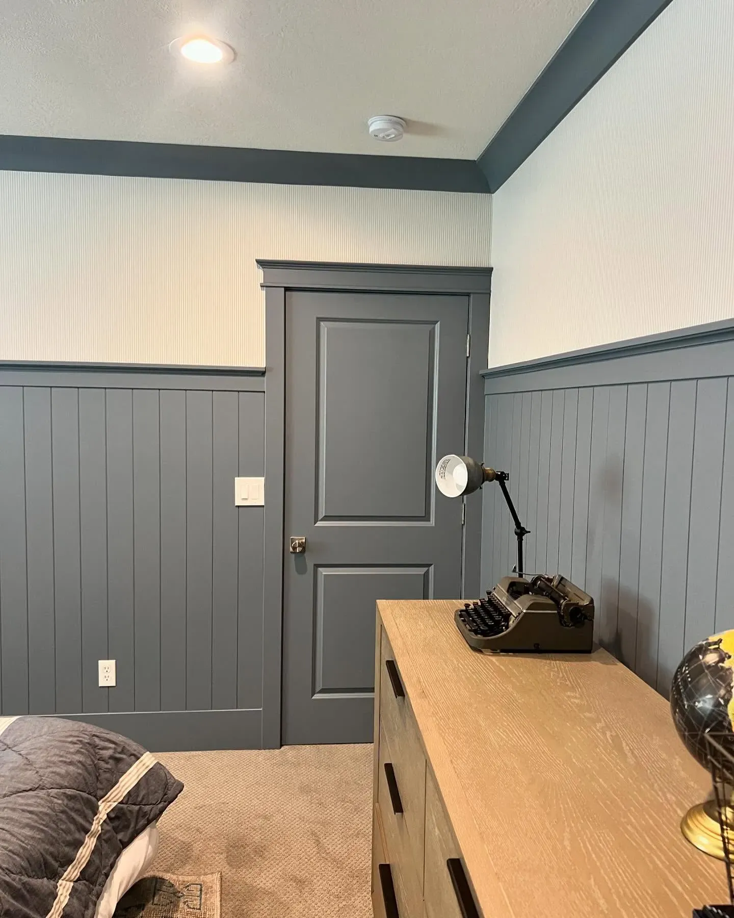 Sherwin Williams Storm Cloud bedroom panelling color