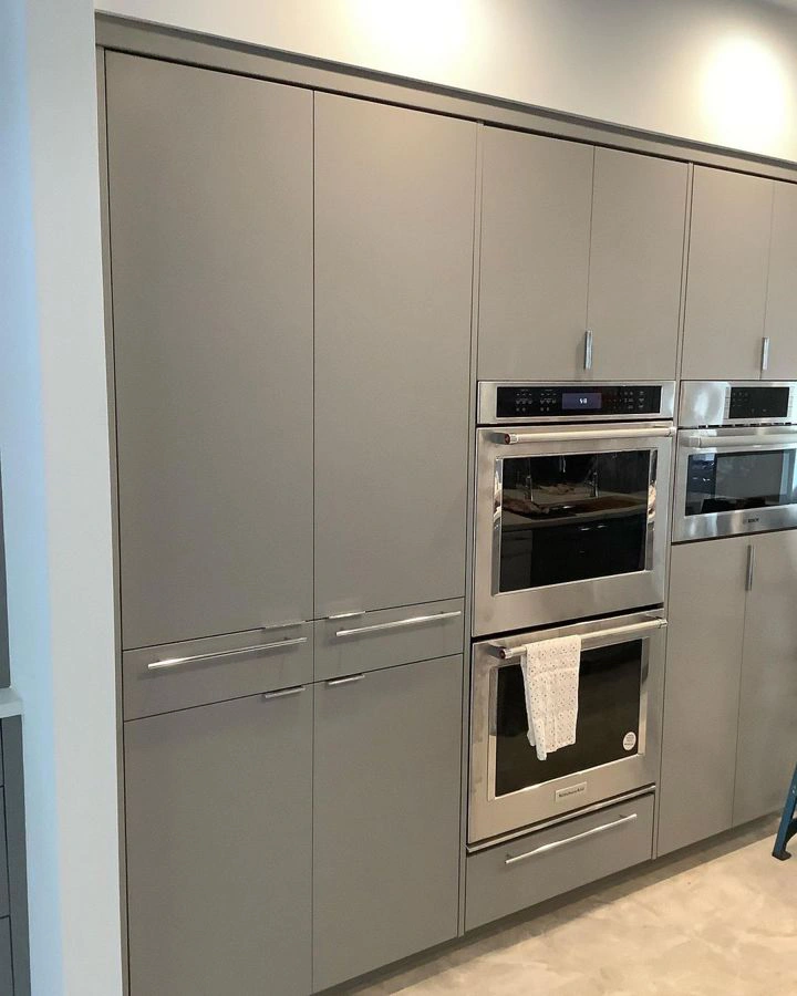 Sw 7669 Kitchen Cabinets