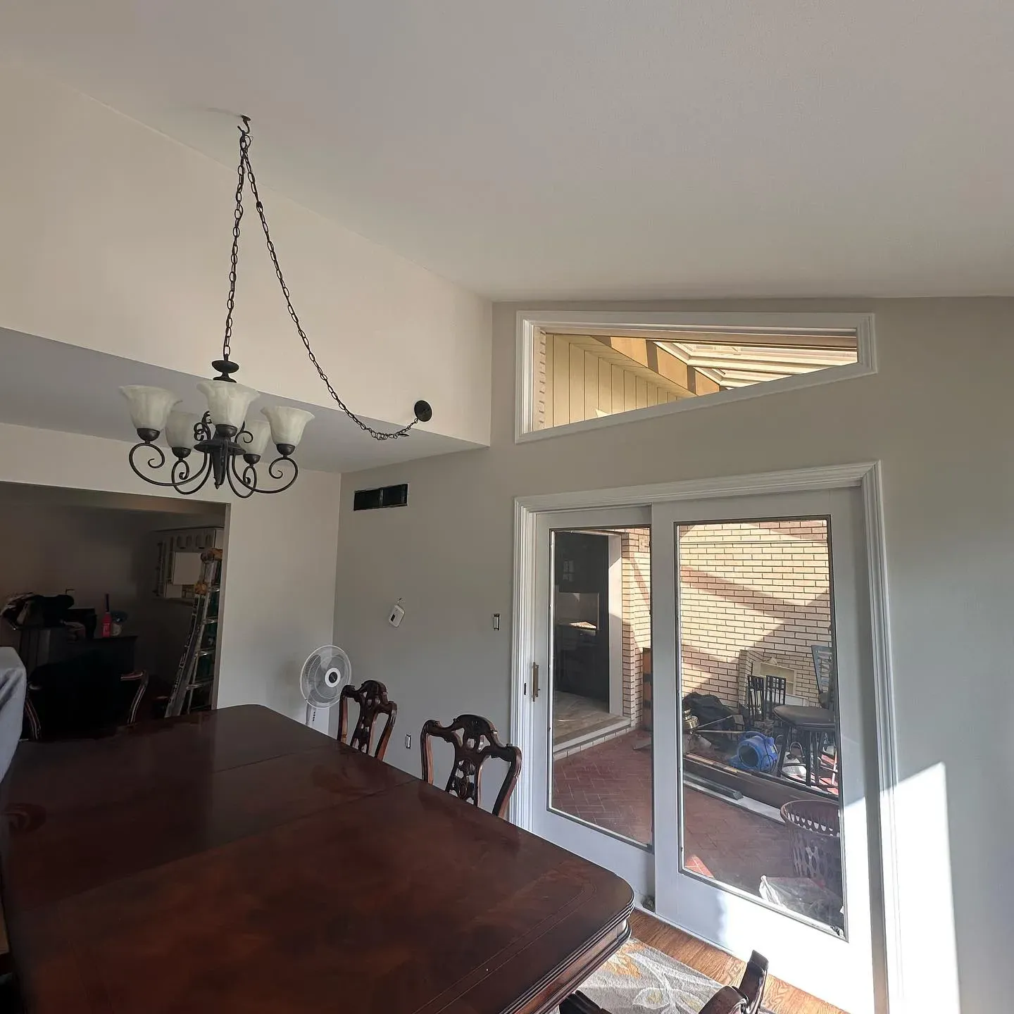 SW Sunbleached living room paint review