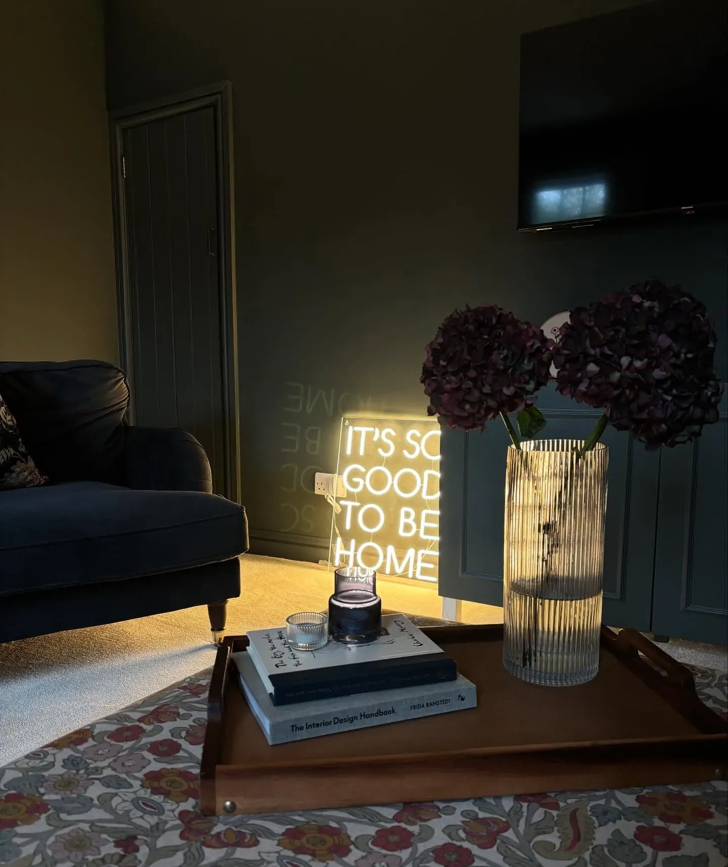 Dulux Trafalgar Grey living room color review