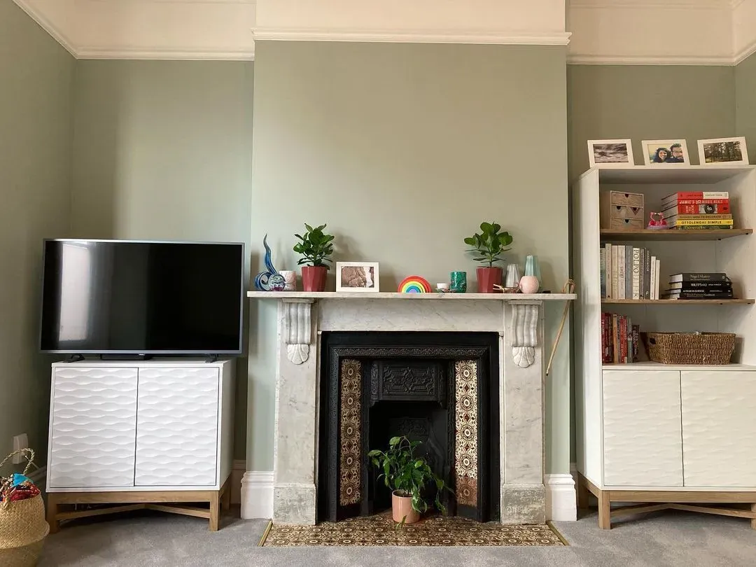 Dulux Tranquil Dawn living room fireplace review