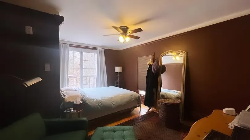 SW Vintage Leather bedroom color