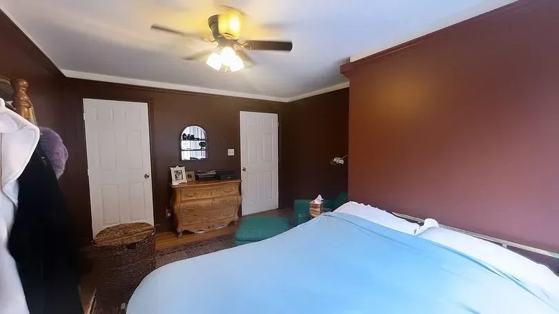 SW Vintage Leather bedroom paint review