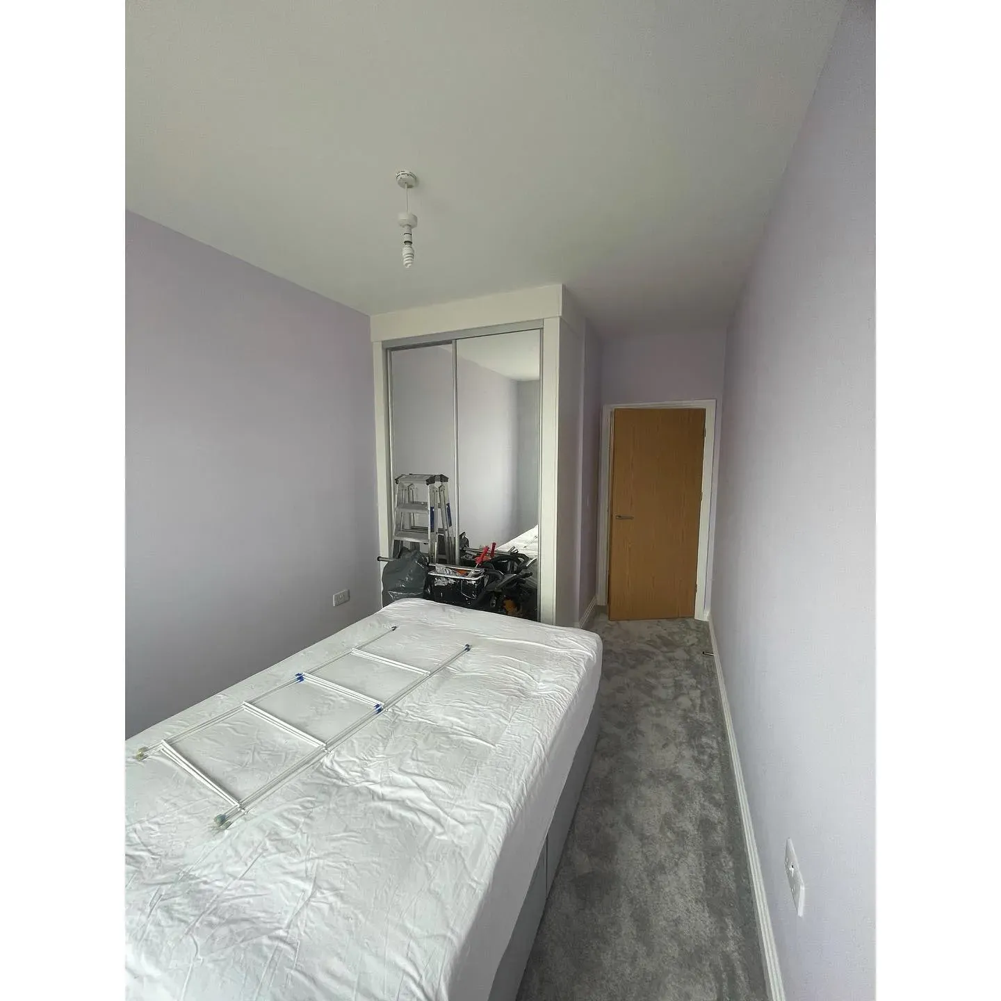 Dulux Violet White bedroom paint review