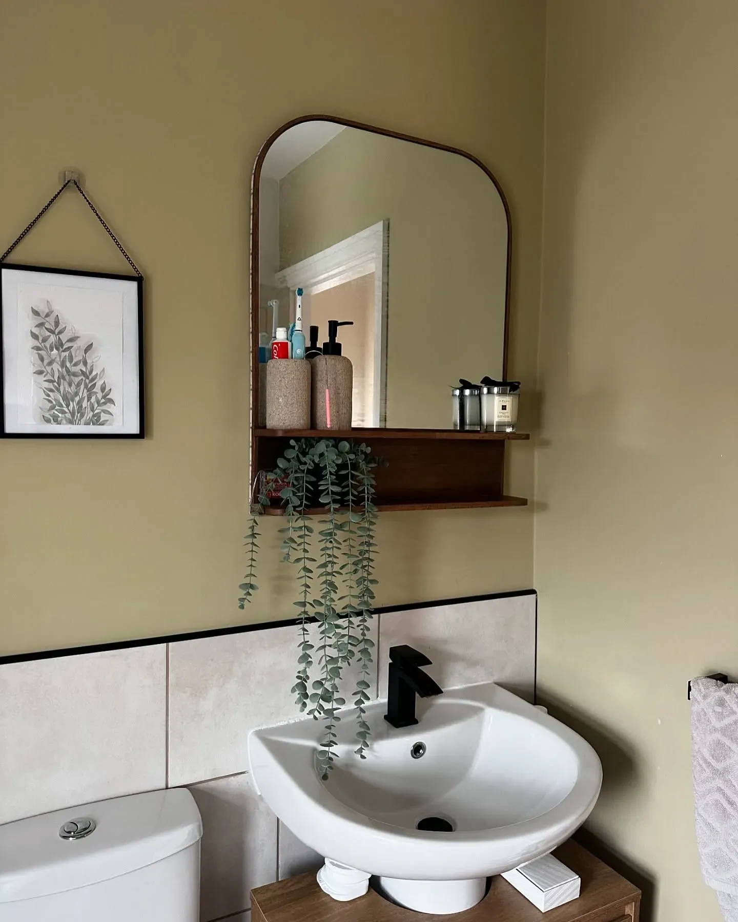 Dulux Wild Wonder bathroom color review