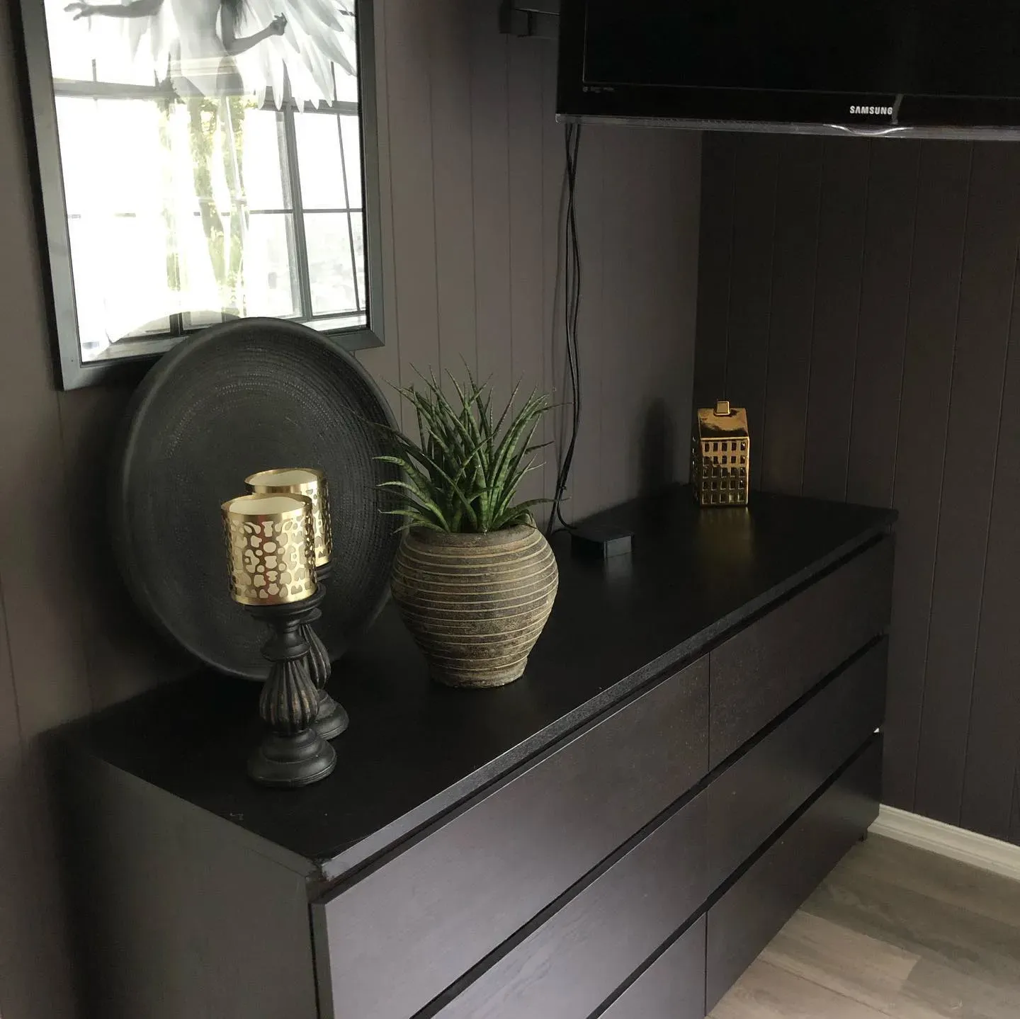 Jotun Wisdom bedroom color